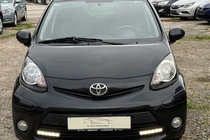 Toyota Aygo (X) 123.000 km 4.100 &euro; Frankfurt am Main 60386