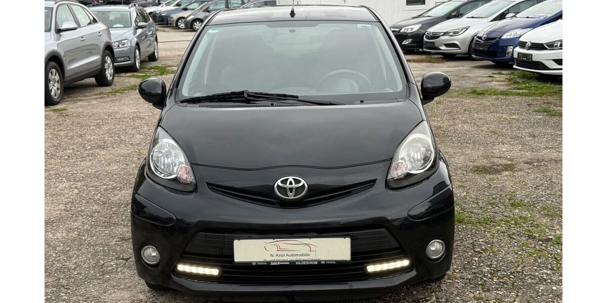 Toyota Aygo (X) 123.000 km 4.100 &euro; Frankfurt am Main 60386