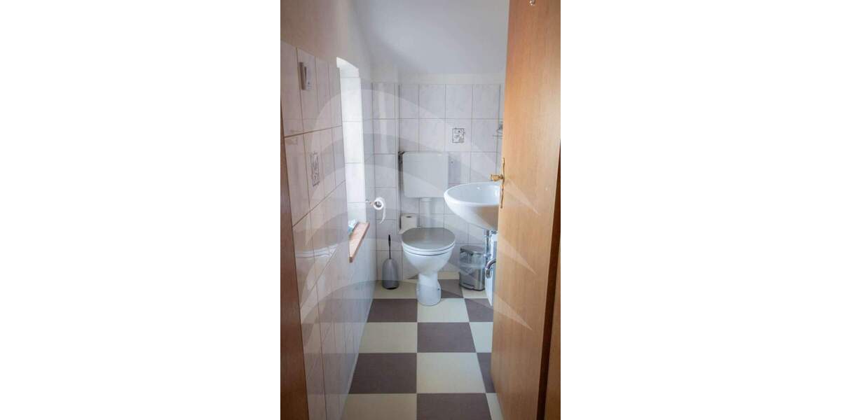 Doppelhaushälfte Landshut Industriegebiet - 7 Zimmer, 168 m&sup2;, 699.800&euro; | Angebot:23947076