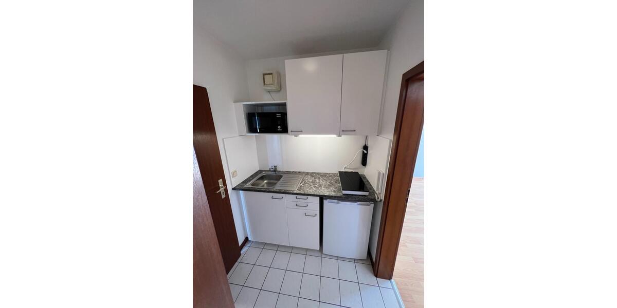 Dachgeschoßwohnung Marburg - 1 Zimmer, 22 m&sup2;, 380&euro; | Angebot:25269896