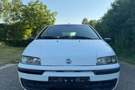 Fiat Punto 67.353 km 1.100 &euro; Heiningen 73092