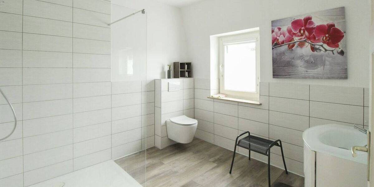 Reihenendhaus Willich Anrath - 5 Zimmer, 125 m&sup2;, 329.000&euro; | Angebot:26805908