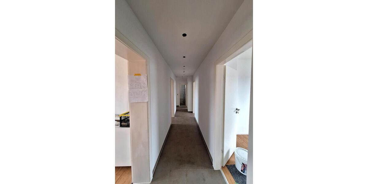 Etagenwohnung Laatzen - 5 Zimmer, 85 m&sup2;, 409&euro; | Angebot:26169215