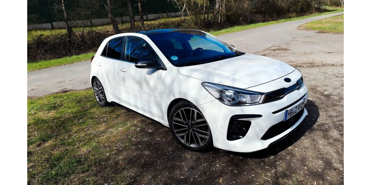 Kia Rio 76.000 km 12.000 &euro; Bremerhaven 27580