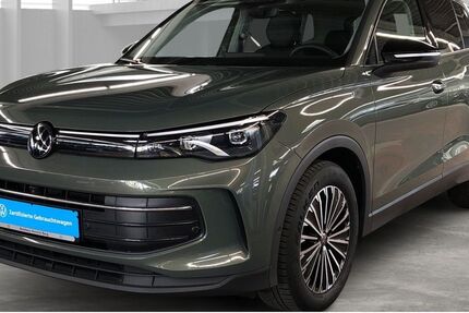 VW Tiguan 22.222 km 39.850 &euro; Oldenburg / Holst. 23758