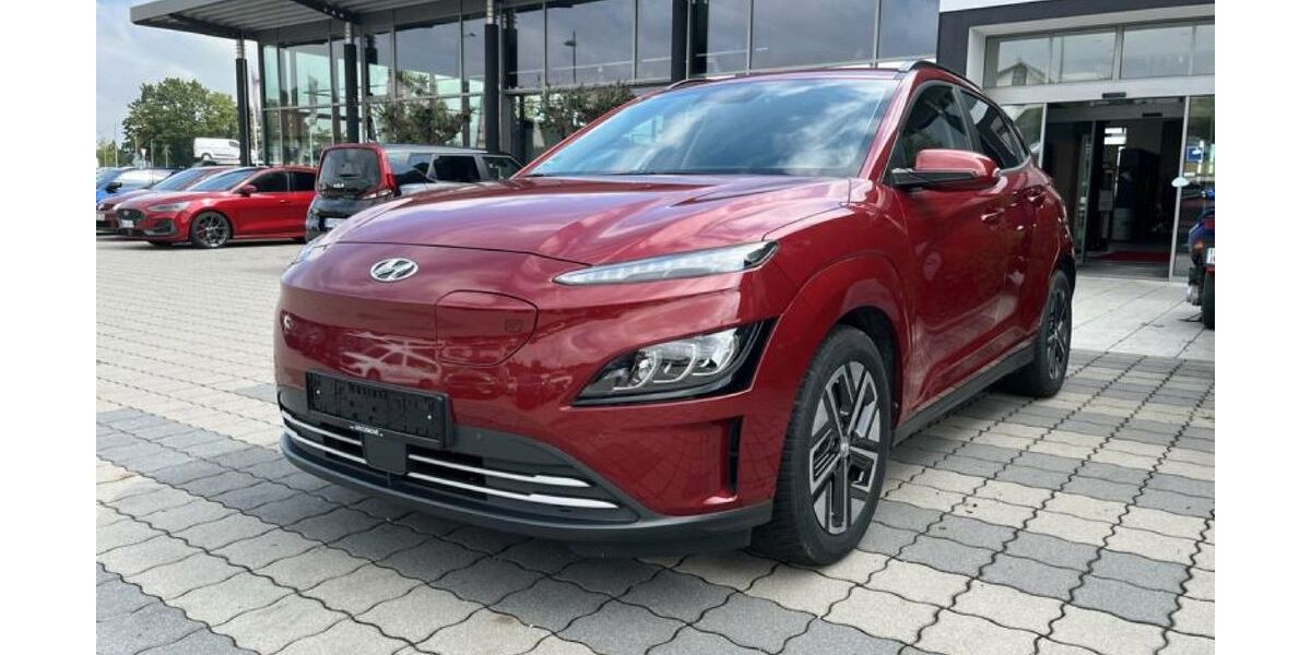 Hyundai KONA 23.500 km 24.980 &euro; Amberg 92224