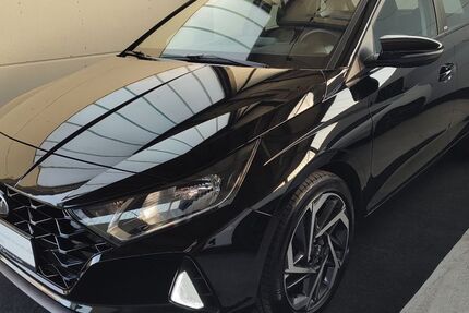 Hyundai i20 82.950 km 13.450 &euro; Neustadt a. d. Weinstr. 67435