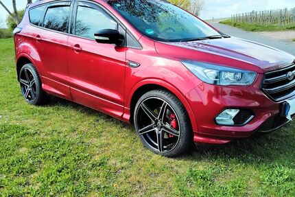 Ford Kuga 87.000 km 14.400 &euro; Mommenheim 55278