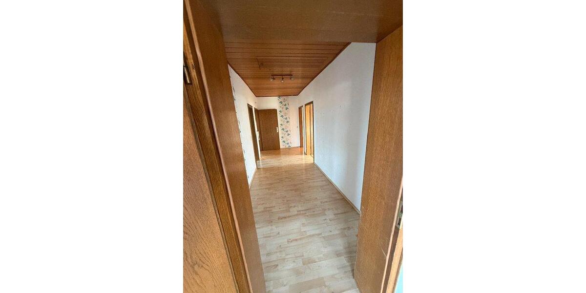 Mehrfamilienhaus, Wohnhaus Hofgeismar - 7 Zimmer, 185 m&sup2;, 299.000&euro; | Angebot:26320779