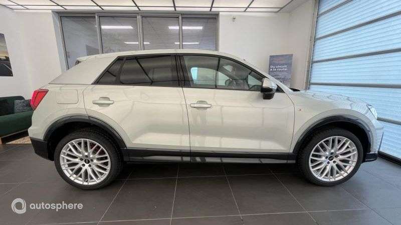 Audi Q2 35 TFSI 150ch S line S tronic 7 5.000 km 48.999 &euro; Champniers 16430
