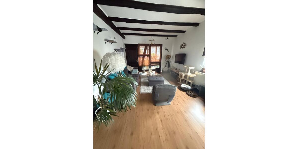 Charmante, barrierearme 4,5-Zimmer-Eigentumswohnung mit Balkon 4.5 zimmer