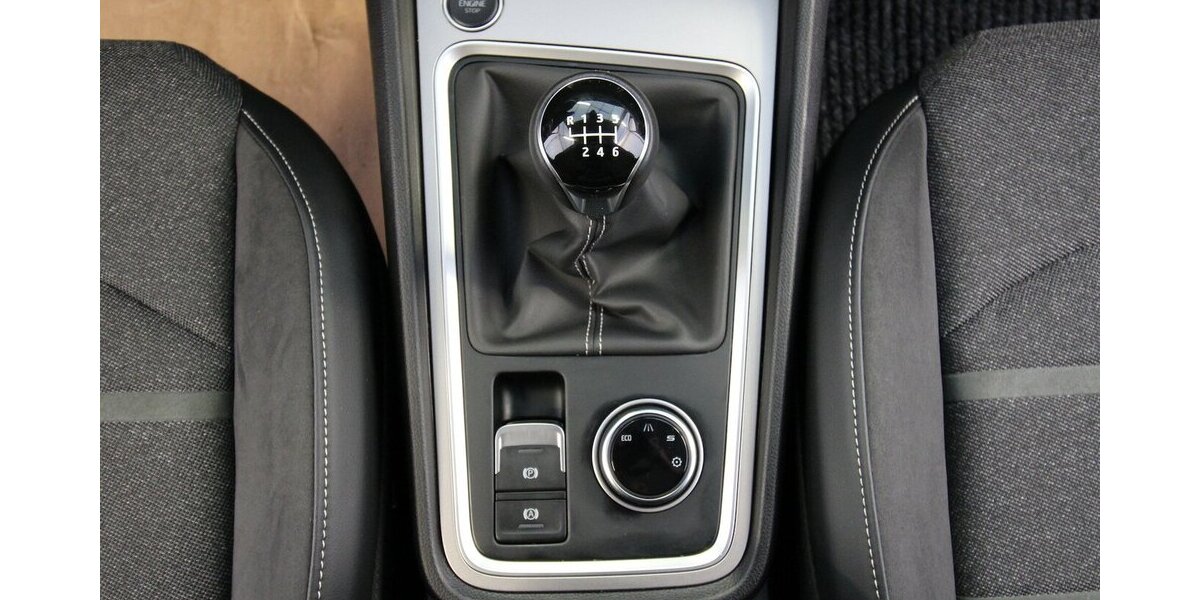 Seat Ateca 1.5 TSI Xperience NAVI+LED+KAMERA+WINTER 34.722 km 25.500 &euro; Hagenow 19230