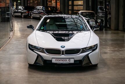 BMW i8 2.469 km 129.000 &euro; Düsseldorf 40591