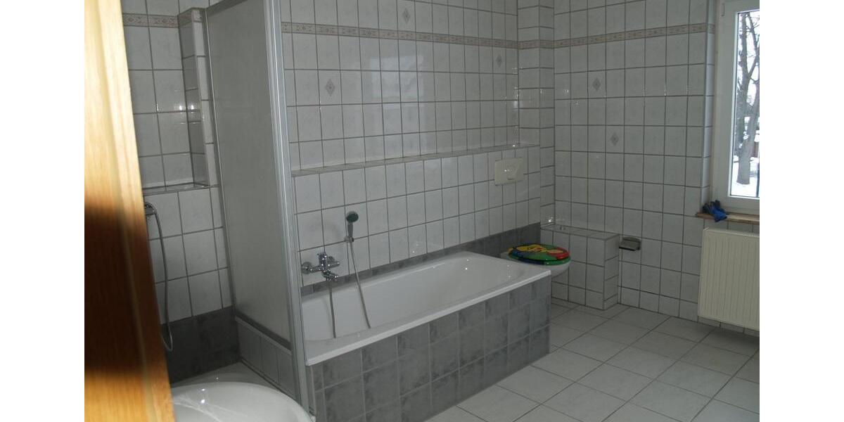 Etagenwohnung Heringen (Werra) - 3 Zimmer, 80 m&sup2;, 450&euro; | Angebot:26364520