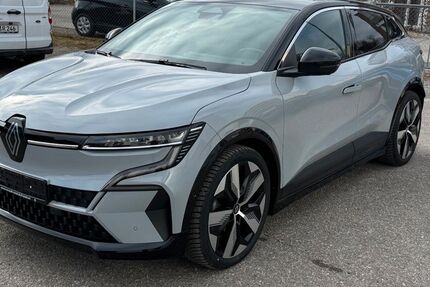 Renault Megane 43.900 km 21.990 &euro; Rosenheim 83026