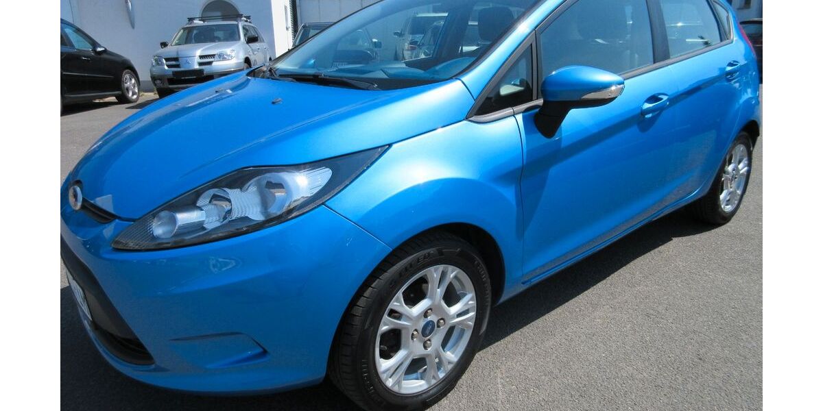 Ford Fiesta 75.900 km 3.900 &euro; Tauberbischofsheim 97941