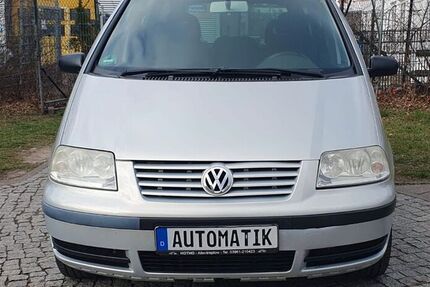 VW Sharan