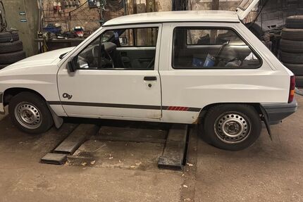 Opel Corsa 75.000 km 1.500 € Weißenfels 06667