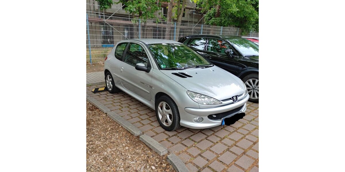 Peugeot 206 174.000 km 2.500 € Berlin 12437
