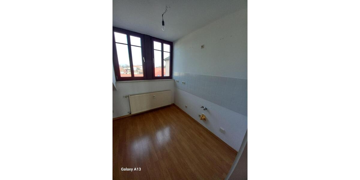 Dachgeschoßwohnung Oschatz - 1 Zimmer, 70 m&sup2;, 495&euro; | Angebot:25148250