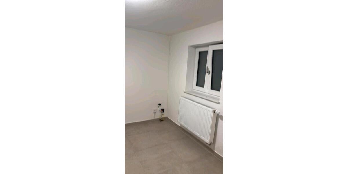 Kern Saniert 2 Zimmer Wohnung mit Einbauküche 1 zimmer