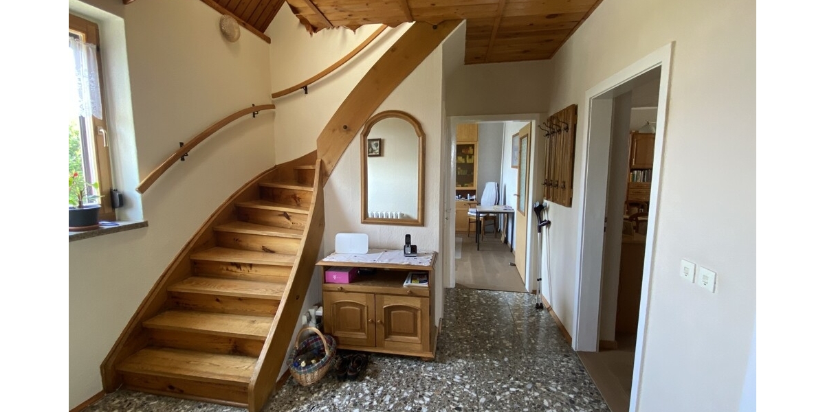 Großzügiges und idyllisch gelegenes Wohlfühlzuhause mit Wintergarten und großem Grundstück - Einfamilienhaus Klipphausen | Angebot:26990002