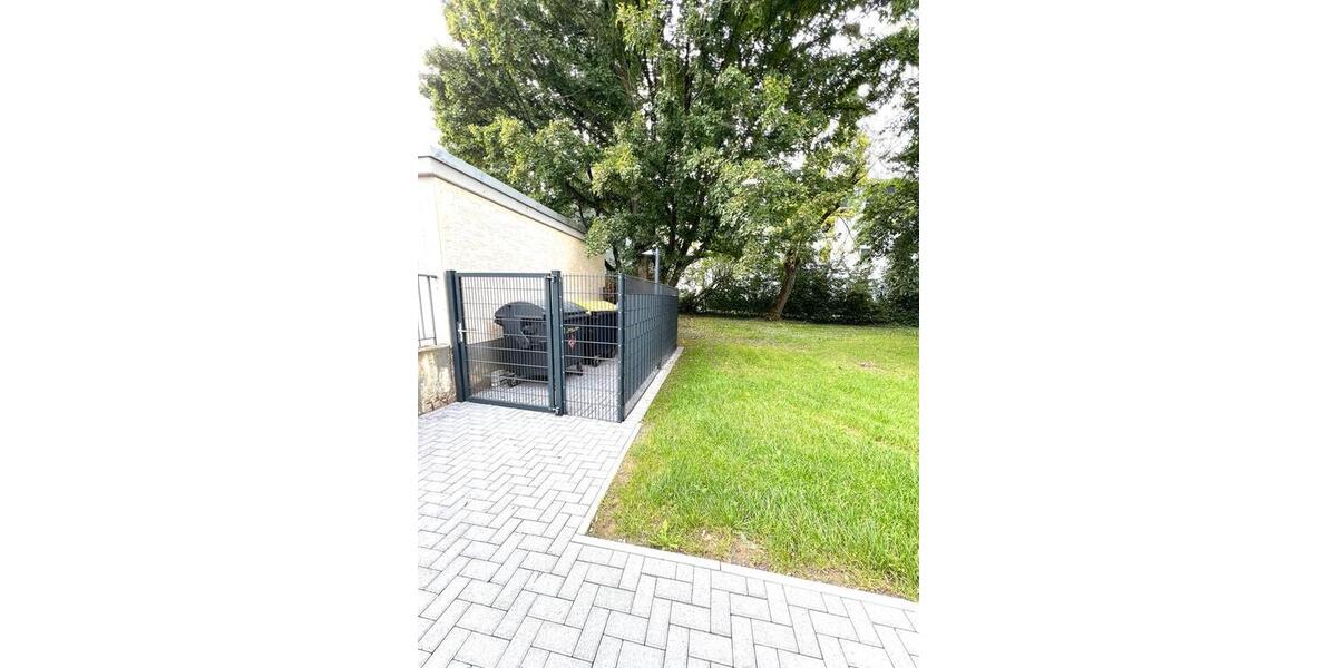 Dachgeschoßwohnung Bonn Dransdorf - 2 Zimmer, 65 m&sup2;, 259.000&euro; | Angebot:24844119