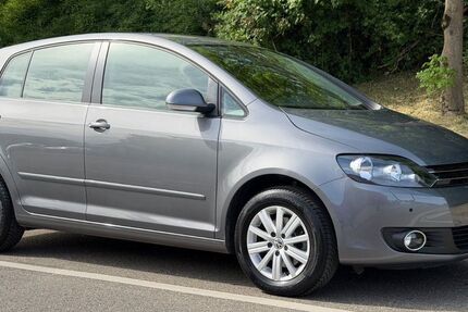 VW Golf 36.000 km 9.500 &euro; Fellbach 70736