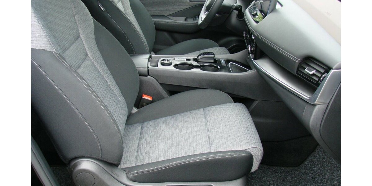 Nissan X-Trail 1.5VC-T ePower e4orce N-Connecta Pano Head 12.897 km 32.980 &euro; Falkensee 14612