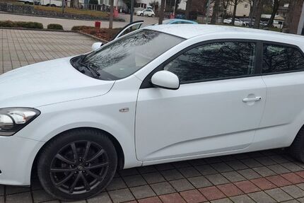 Kia ceed / Ceed 119.500 km 4.000 &euro; münchen 81539