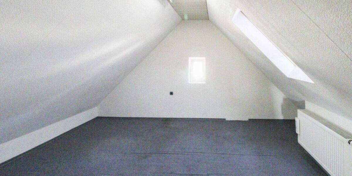 Einfamilienhaus Schwandorf Krondorf - 7 Zimmer, 130 m&sup2;, 299.000&euro; | Angebot:26161072