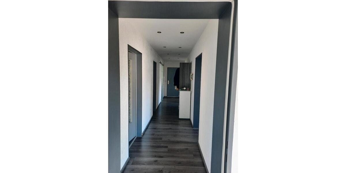 Etagenwohnung Tuttlingen - 2 Zimmer, 104 m&sup2;, 750&euro; | Angebot:26414092