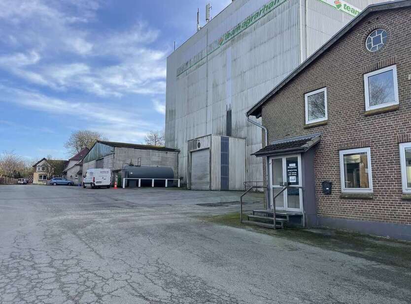 Halle in Sterup 450.000 € 2300 m²