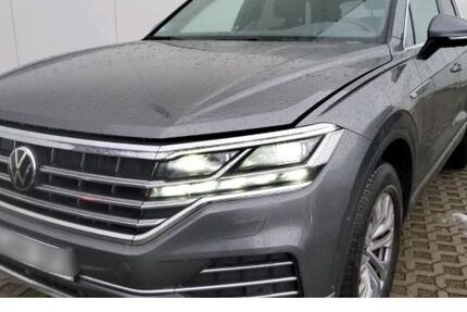 VW Touareg 87.278 km 47.790 &euro; Gardelegen 39638