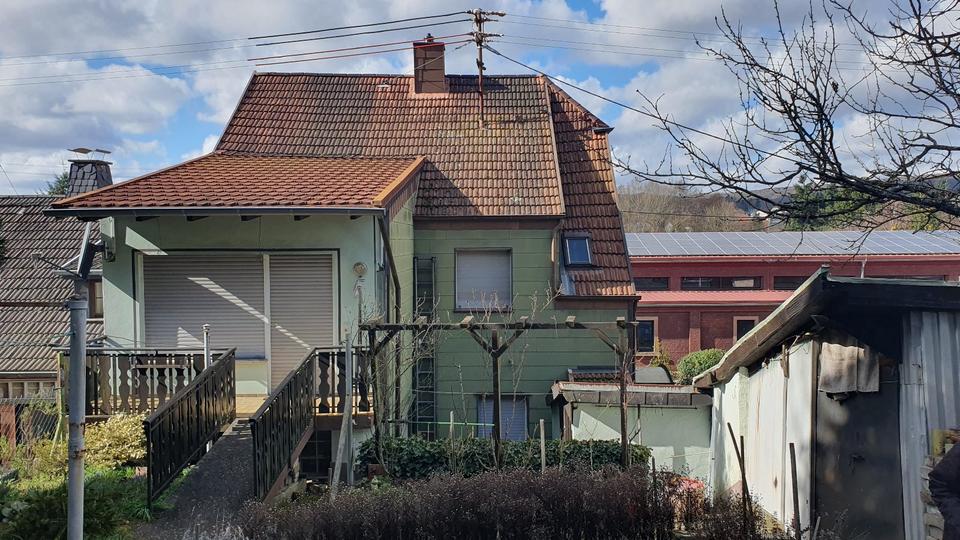 Mehrfamilienhaus, Wohnhaus Bexbach - 6 Zimmer, 120 m&sup2;, 235.000&euro; | Angebot:26335504