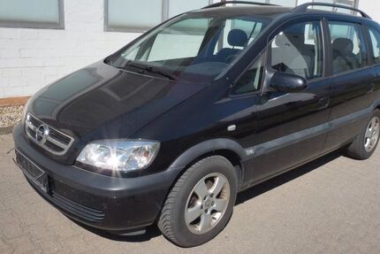 Opel Zafira 146.000 km 2.990 &euro; Eschweiler 52249