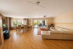 *** Hier läßt es sich leben *** Großzügiges Architektenhaus in begehrte, ruhiger TOP-Lage, mit Einliegerwohnung. - Zweifamilienhaus Henstedt-Ulzburg Ulzburg | Angebot:26382175