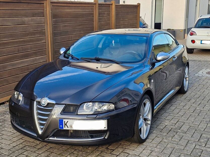 GT