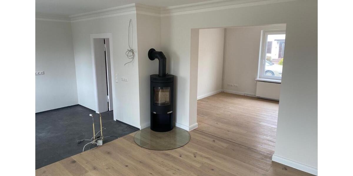 Wunderschöne, sanierte DHH in Cracau nähe Elbdamm 6 zimmer