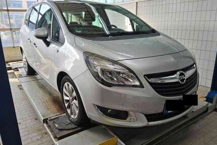 Opel Meriva 64.000 km 9.999 &euro; Torgau 04860