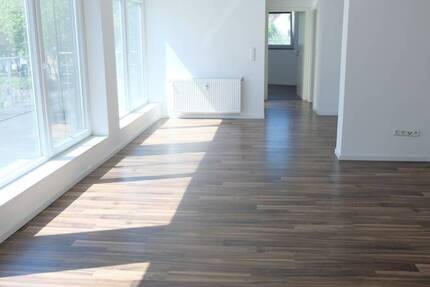 Wohnung Bad Hersfeld - 3 Zimmer, 64 m&sup2;, 728&euro; | Angebot:26805450