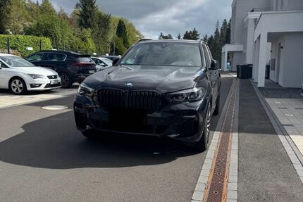 BMW X5 M50