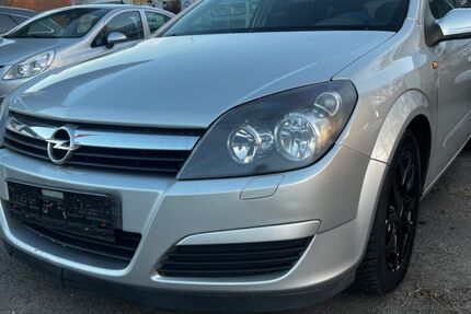 Opel Astra 200.000 km 3.250 € Lübeck 23560
