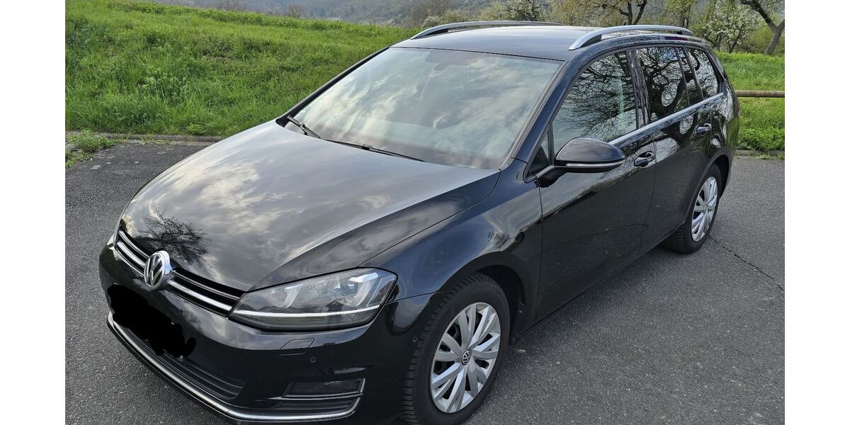VW Golf 230.000 km 7.900 &euro; Würzburg 97074