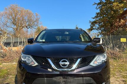 Nissan Qashqai 148.000 km 9.800 &euro; Berlin 10783