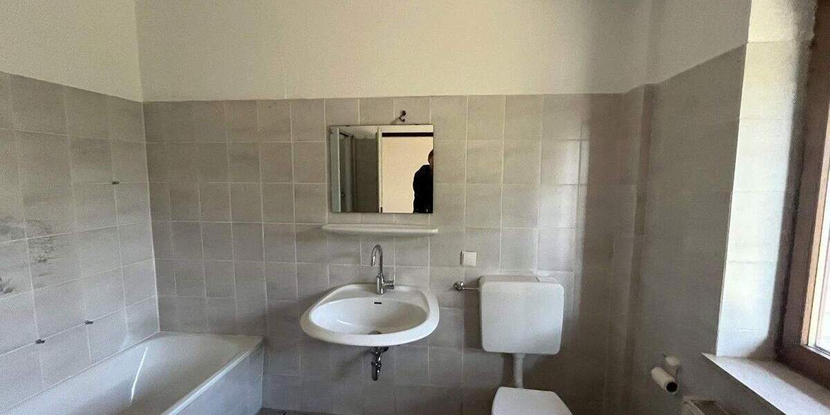 Einfamilienhaus Versmold Loxten - 4 Zimmer, 120 m&sup2;, 1.100&euro; | Angebot:24813689