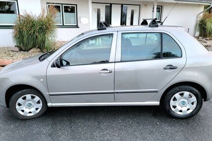 Skoda Fabia 34.500 km 3.995 € Scharbeutz 23683