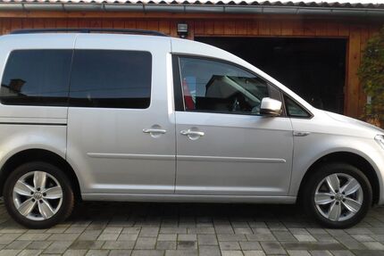 VW Caddy 76.000 km 20.999 &euro; Kolkwitz 03099
