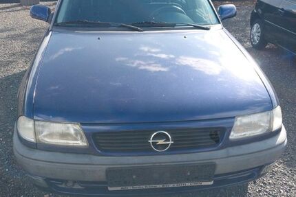 Opel Astra 162.000 km 1.900 € Kröv 54536