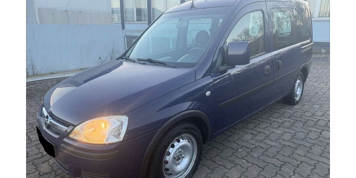 Opel Combo 162.000 km 2.700 &euro; Kassel 34121